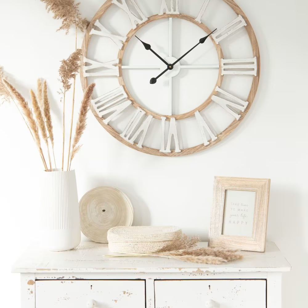 Reloj de pared beige y blanco, 70 cm de diámetro