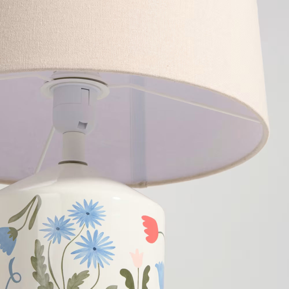 Lámpara de gres con pantalla de color beige crema